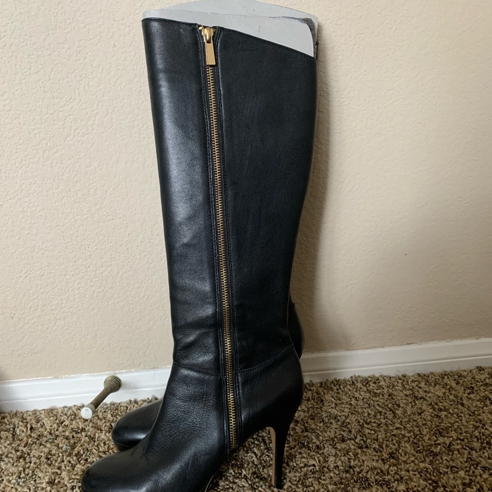 Vince camuto boots 💕